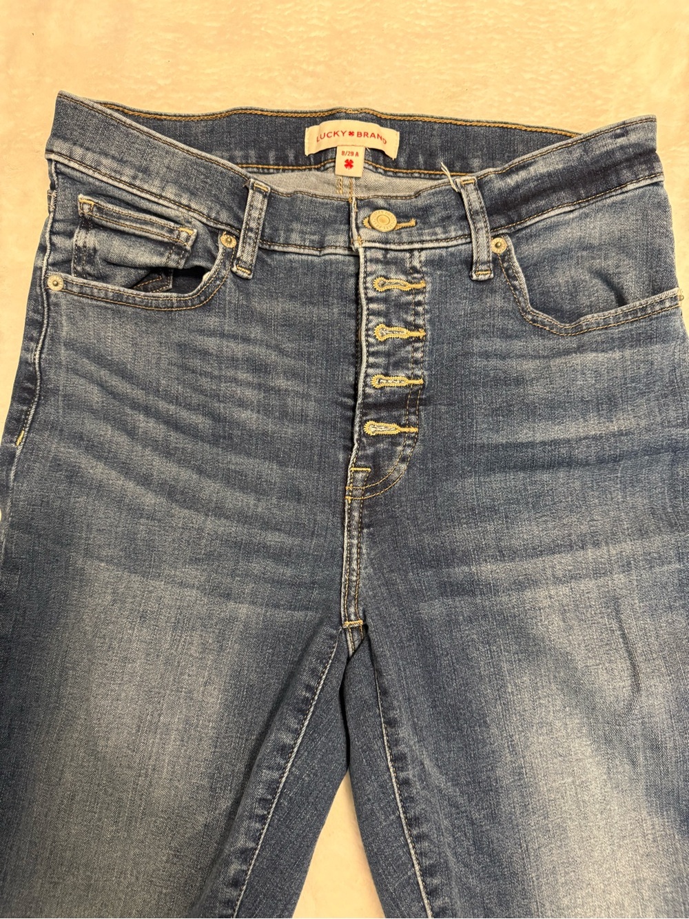👖 Lucky Brand Women’s Button-Fly Jeans – Size 8/29